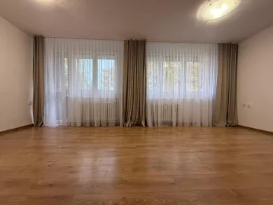 Na prenájom 4-izbový byt, 87 m², Žilina, Predmestská