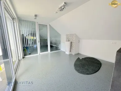 Na predaj 4-izbový dom, 240 m², Bratislava-Rača, Pri vinohradoch