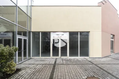 Na prenájom komerčné v Senec · €2 000 · Novostavba