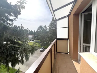 Na predaj 3-izbový byt, 82 m², Bánovce nad Bebravou