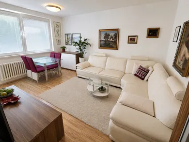 Mieszkania na sprzedaż, 2-pokojowe, Bratislava-Petržalka · €239 000