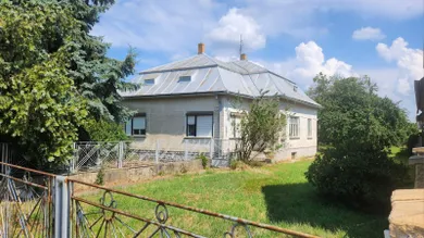 Na predaj dom, 154 m², Michalovce, Močarianska