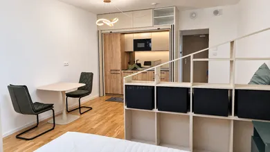 Квартиры в аренду, 1-комнатные, Bratislava-Staré Mesto · €820