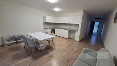 Na predaj 3-izbový byt, 65 m², Hviezdoslavov, Senecká cesta