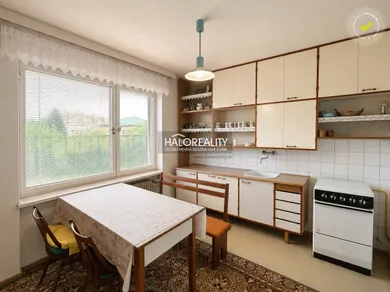 Domy na sprzedaż, Prievidza · €269 000