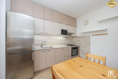 Na prenájom 3-izbový byt, 64 m², Bratislava-Petržalka, Znievska