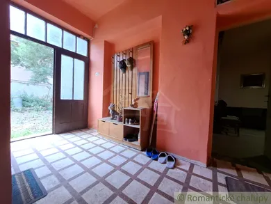 Na predaj dom, Sikenička