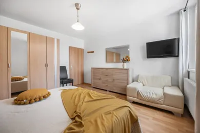 Na predaj 4-izbový byt, 122 m², Bratislava-Karlova Ves, Majerníkova