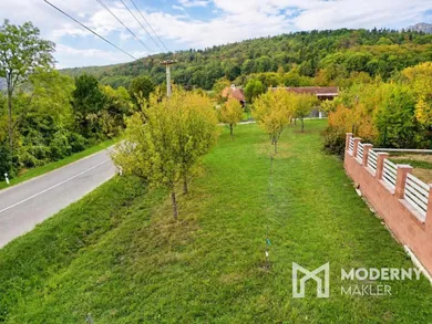 Na predaj pozemok, 997 m², Vršatské Podhradie, Horné Dúžavy