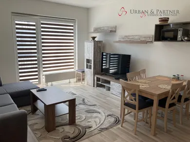 Na prenájom 2-izbový byt, 70 m², Bratislava-Ružinov, Jarabinková