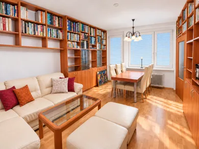 Byty na prenájom 3-izbový, Bratislava-Karlova Ves · €46 690