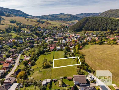 Na predaj pozemok, 179 m², Lietavská Svinná-Babkov, Babkov