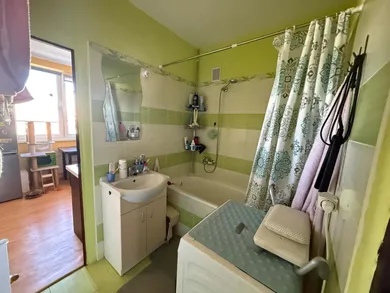 Na predaj 2-izbový byt, 62 m², Topoľčany