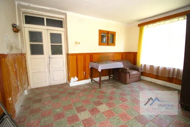 Na predaj dom, 40 m², Oslany, Družstevná