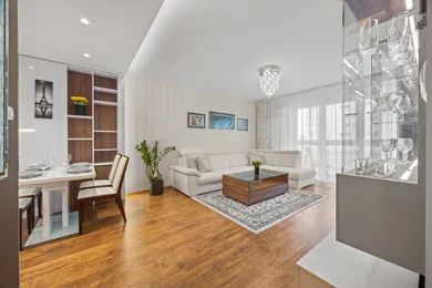 Byty na prenájom 2-izbový, Bratislava-Nové Mesto · €780