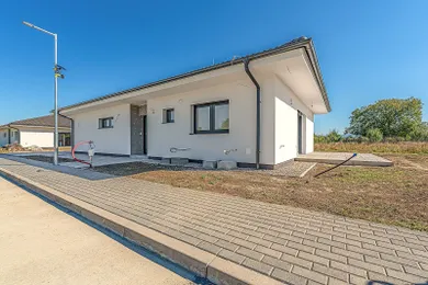 Na predaj dom, 106 m², Veľké Orvište, Obchodná