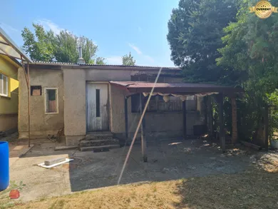Na predaj 3-izbový dom, 100 m², Komjatice