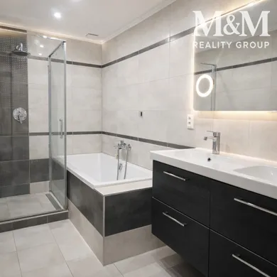 Byty na predaj 4-izbový, Bratislava-Vrakuňa · €309 990