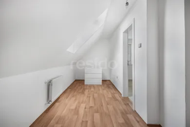Na predaj dom, 240 m², Malacky, Džbánkareň