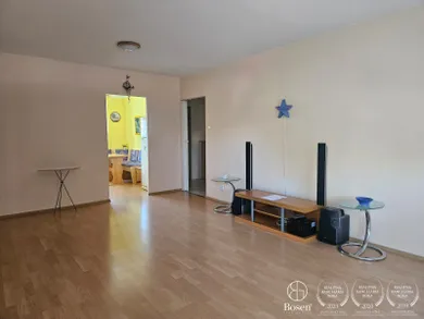 Na predaj 4-izbový byt, 81 m², Dunajská Streda