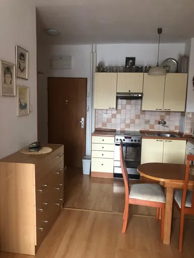 Na predaj 2-izbový byt, 43 m², Považská Bystrica, Mládežnícka
