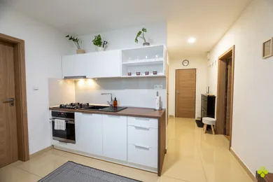 Na predaj 2-izbový byt, 55 m², Prievidza, A. Bednára