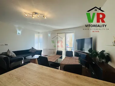 Na predaj 3-izbový byt, 68 m², Nitra, Ratkošova