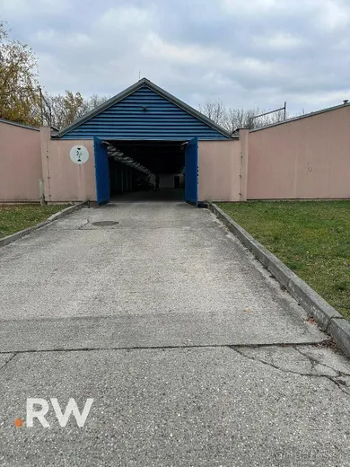 Objekty na predaj, Bratislava-Devínska Nová Ves · €35 000