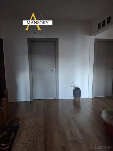 Na predaj 3-izbový byt, 72 m², Revúca