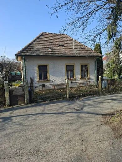 Domy na sprzedaż, 1-pokojowe, Nitra · €149 000