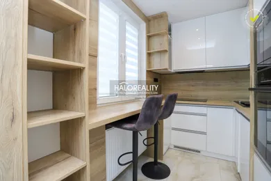 Eladó lakások, 1-szobás, Považská Bystrica · €119 000