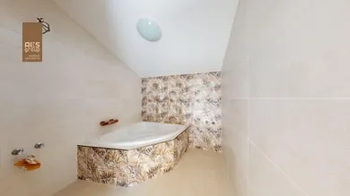 Na predaj 3-izbový byt, 96 m², Bratislava-Záhorská Bystrica, Tatranská