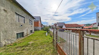 Na predaj dom, 81 m², Korytárky