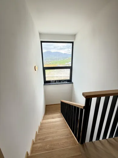 Na predaj dom, 217 m², Banská Bystrica, Komenského