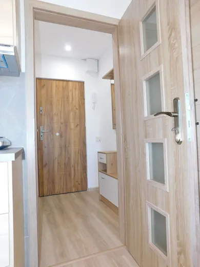 Na predaj 1-izbový byt, 20 m², Nové Zámky, T. G. Masaryka