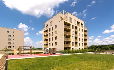 Na prenájom 3-izbový byt, 71 m², Bratislava-Devínska Nová Ves