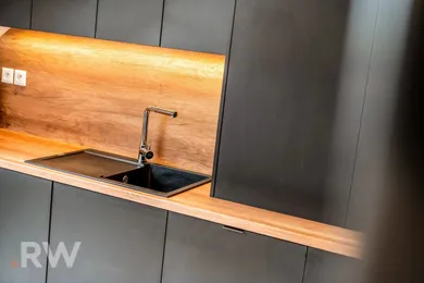 Na predaj 3-izbový byt, 78 m², Bratislava-Ružinov, Trnavská cesta