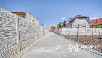 Na predaj 4-izbový dom, 93 m², Tešedíkovo