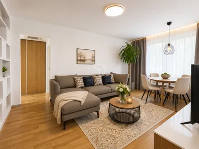 Квартиры в аренду, 3-комнатные, Bratislava-Nové Mesto · €990