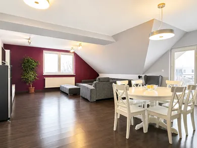 Na predaj 4-izbový byt, 149 m², Stupava, Dlhá