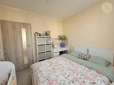 Na predaj 3-izbový byt, 78 m², Sereď