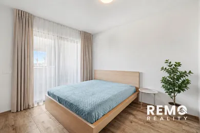 Na predaj 2-izbový byt, 60 m², Bratislava-Nové Mesto, Bajkalská