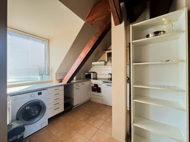 Na prenájom 4-izbový byt, 160 m², Bratislava-Staré Mesto, Grösslingova