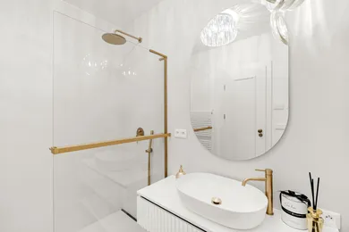 Na predaj 2-izbový byt, 54 m², Piešťany, Odborárska