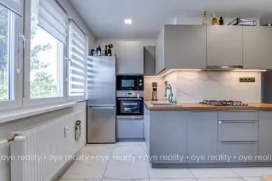 Na predaj 3-izbový byt, 64 m², Komárno