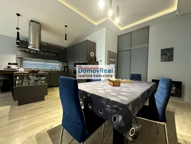 Na predaj dom, 103 m², Ivanka pri Dunaji, Sadová