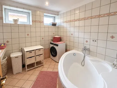 Na predaj dom, 424 m², Martin, Hollého