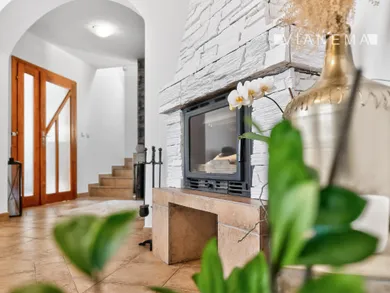 Na predaj 6-izbový dom, 335 m², Skalka nad Váhom