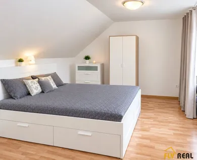 Kiadó lakások, 2-szobás, Sereď · €600