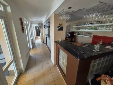 Eladó házak, Šurany · €355 000